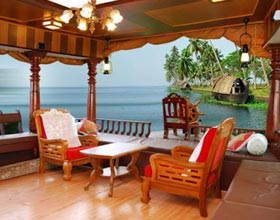 holiday packages to Kerala from Pune